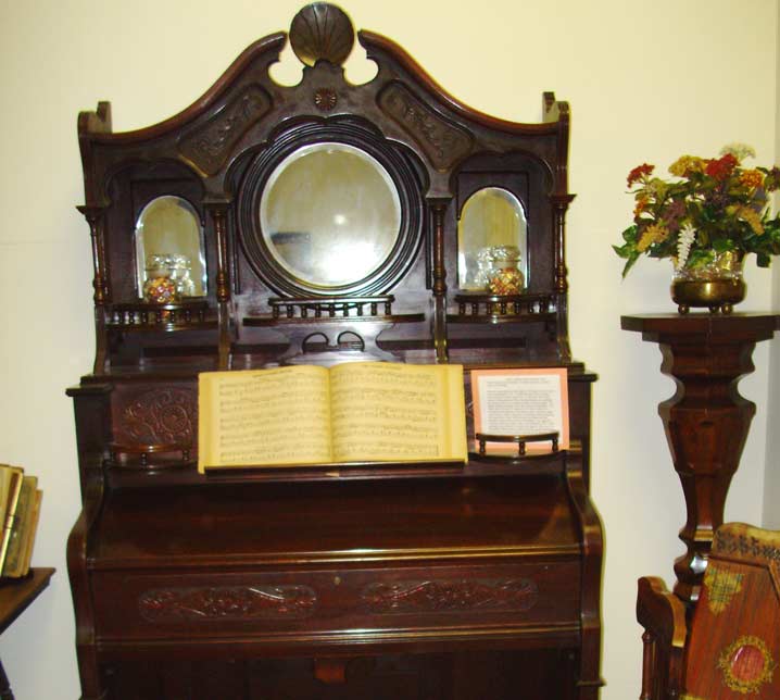 authentic antique furniture